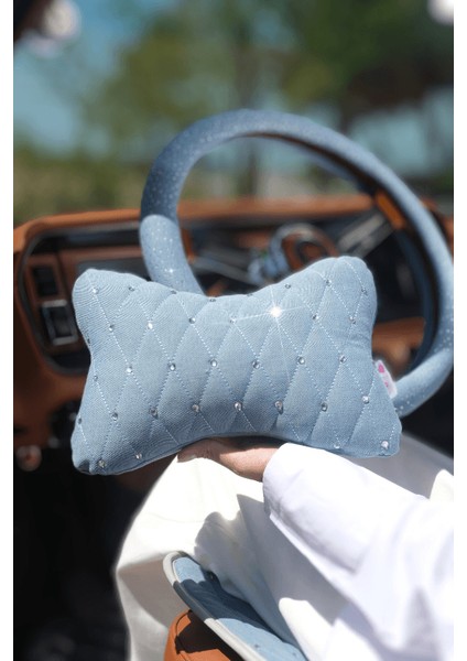 Taş Işlemeli Jean Boyun Yastığı modelleri