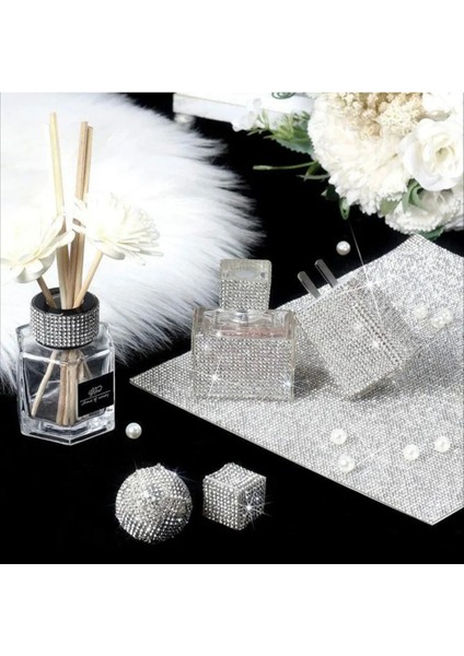 Kendinden Yapışkanlı Kristal Taşlı Tabaka (2mm) En: 24 cm Boy:40 cm fırsatları