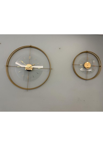 (XXL-65*65 cm)Gold Çiftçember Camlı Seri - Özel Quartz Mekanizmalı - Modern Dekoratif Camlı Metal Duvar Saati