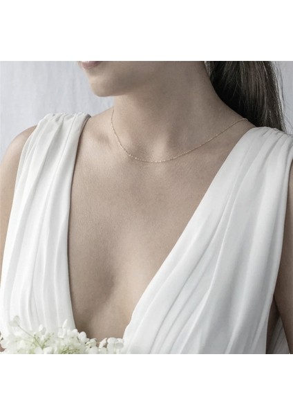 Gümüş Renk Top Zincirli Sırt Kolyesi modelleri