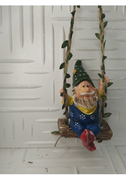 Sallanan Cüce Dekoratif Biblo Heykel Hediyelik Bahçe Dekorasyon Süsleme fiyatları