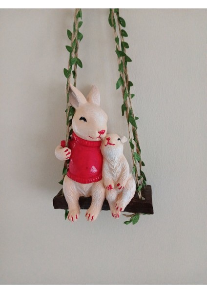 Salıncakta Yavrulu Tavşan Dekoratif Biblo Heykel Hediyelik Bahçe Dekorasyon Süsleme