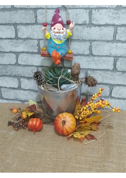 Sallanan Cüce Dekoratif Biblo Heykel Hediyelik Bahçe Dekorasyon Süsleme