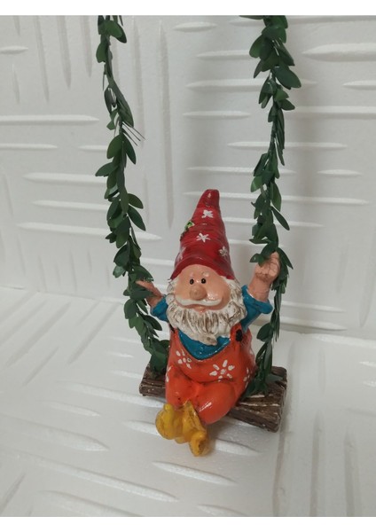 Sallanan Cüce Dekoratif Biblo Heykel Hediyelik Bahçe Dekorasyon Süsleme