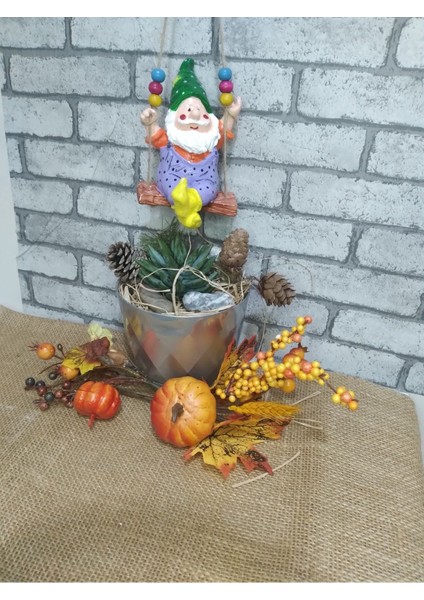 Sallanan Cüce Dekoratif Biblo Heykel Hediyelik Bahçe Dekorasyon Süsleme