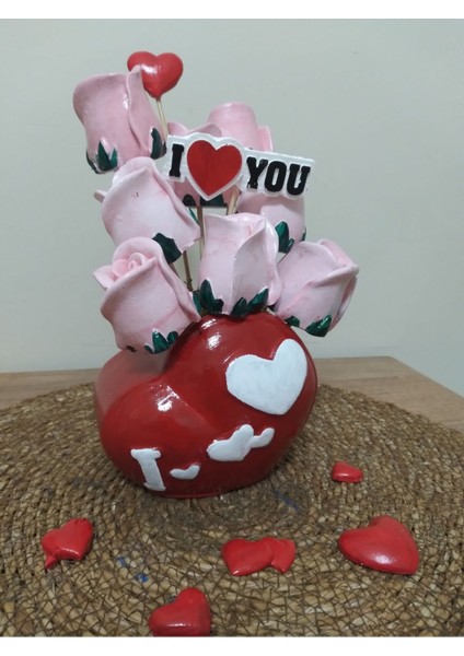 Pembe Aşk Gülleri Mutlu Yıllar Kalpli Vazoda Çiçek Arajman Hediye Sevgililer Günü