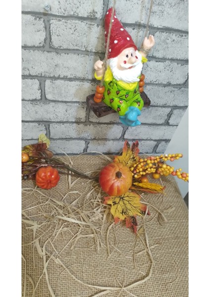 Sallanan Cüce Dekoratif Biblo Heykel Hediyelik Bahçe Dekorasyon Süsleme fiyatları