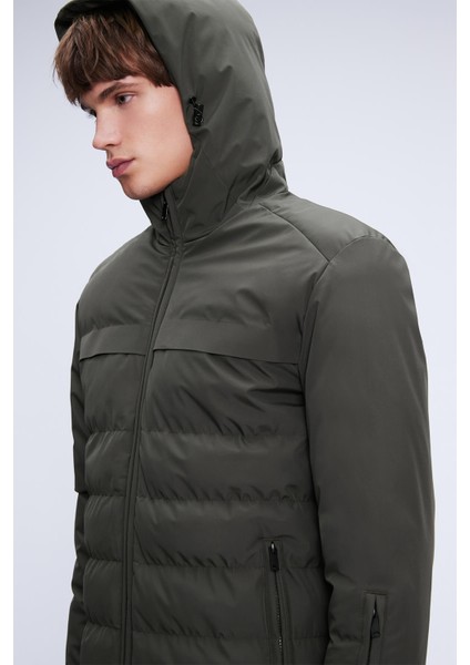 Haki Regular Fit Hakim Yaka Kapüşonlu Kaban modelleri