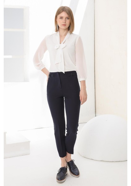 Tokalı-Ön-Arka Çift Pens Detaylı, Pantolon