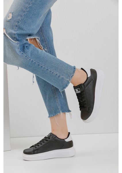 Siyah Beyaz Kadın Sneaker 0156