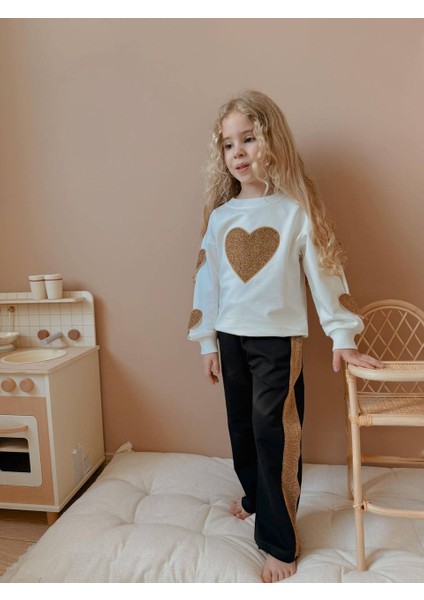 Yigit Butik Kalp Nakışlı Simli Kız Çocuk Alt Üst Takım