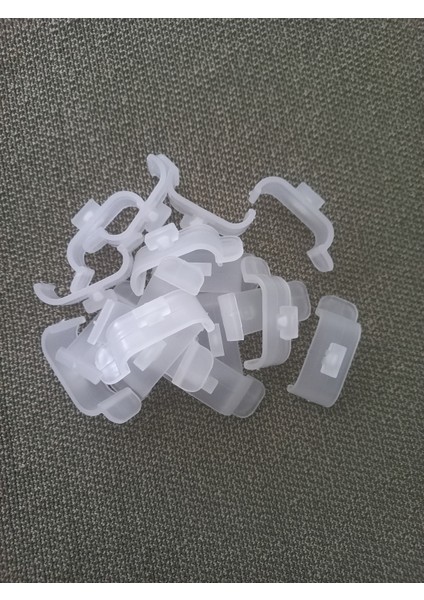 Stor ve Zebra Perde Plastik Korniş Aparatı 20 adet 3,7 cm dar kasa