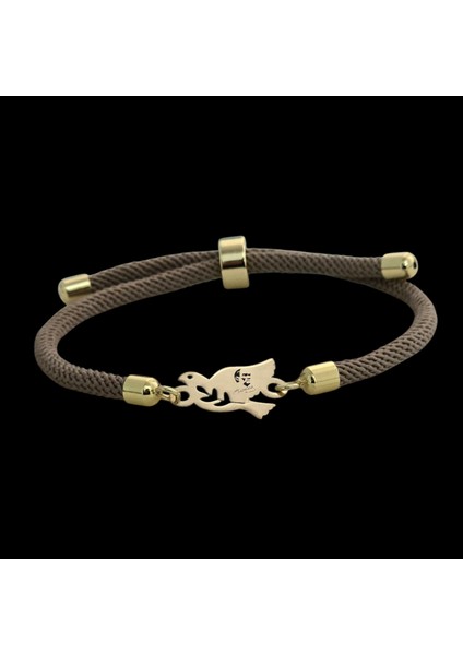 14 Ayar Plakalı Altın Zarif Kuş Figürlü, Kahverengi Örgülü Detayıyla Semboller Bilekliği, Değişik Semboller ve Şık Tasarımıyla Gençlere Özel Muazzam Bir Hediye!