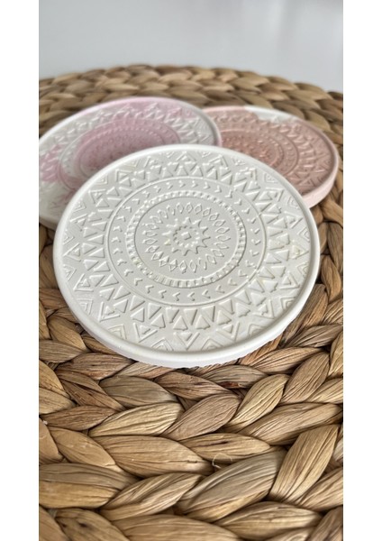 Mandala Desenli Mint Yeşili Beton Bardak Altlığı (Vernikli ve Keçeli) fırsatları
