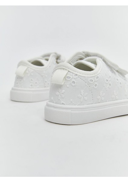 Lcw Steps Cırt Cırtlı Kız Bebek Spor Ayakkabı indirimleri
