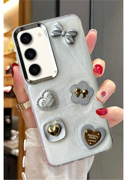 Samsung Galaxy S23 Uyumlu 3D Taş Kurdele Kelebek Kalp Glitter Motifli Simli Sert Kapak