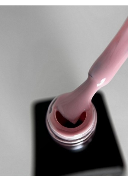 Kalıcı Oje Klasik Seri No: 033 10ml Renk: Pembe Afrodit