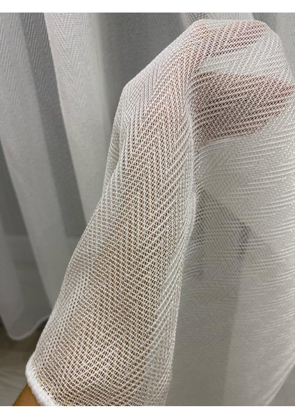 4003 Ağır Gramajlı Balık Sırtı Desenli Modern Ekru Tül Perde 1/3 Sık Pileli