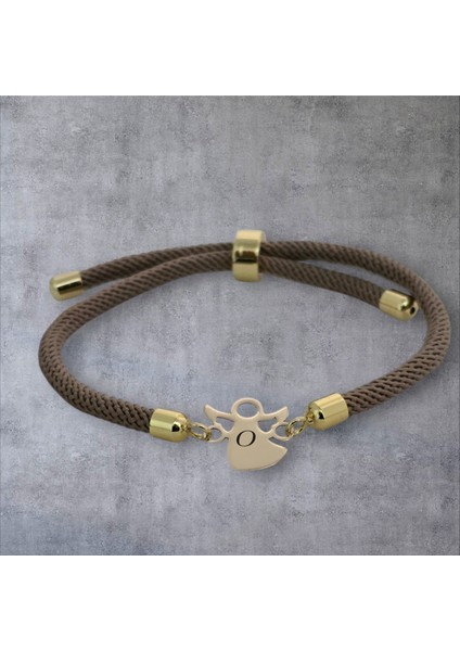 14 Ayar Plakalı Altın Özel Mevlana Figürlü, Kahverengi Örgülü Detayıyla Harfli Bileklik, Şık ve Zarif Tasarımıyla Gençlere ve Ergenlere Özel Bir Hediye!