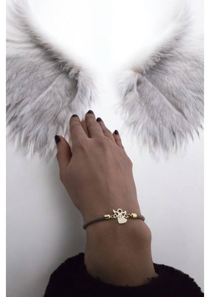 14 Ayar Plakalı Altın Özel Mevlana Figürlü, Kahverengi Örgülü Detayıyla Harfli Bileklik, Şık ve Zarif Tasarımıyla Gençlere ve Ergenlere Özel Bir Hediye! fiyatları