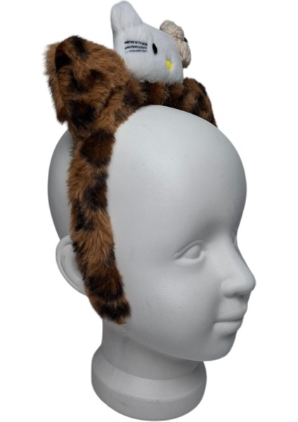 Kız Çocuk Beyaz Renk Leopar Desen Hello Kitty Figürlü ve Çiçekli Saç Toka modelleri