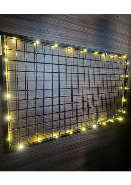 Fotoğraf Askısı Tel Duvar Panosu ( - Çerçeveli + LED 'li -) 50 x 90 cm