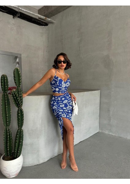 Lacivert Etnik Desenli Lacivert Askılı Crop ve Yırtmaçlı Midi Etek Takım fiyatları