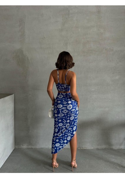 Lacivert Etnik Desenli Lacivert Askılı Crop ve Yırtmaçlı Midi Etek Takım indirimleri