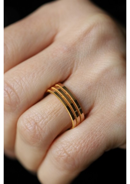 14 Ayar Altın 3 Sıra Ajda Yüzük