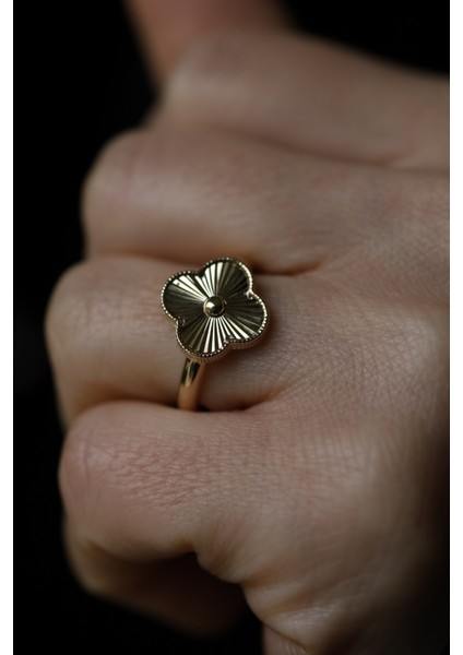 14 Ayar Altın Işıltılı Yonca Yüzük modelleri