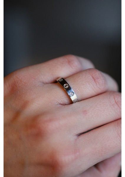 14 Ayar Altın Beyaz Çivi Yüzük fiyatları