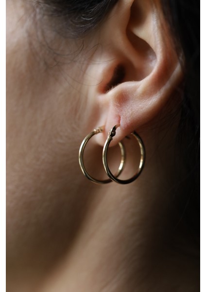 14 Ayar Altın İnce Halka Küpe fırsatları