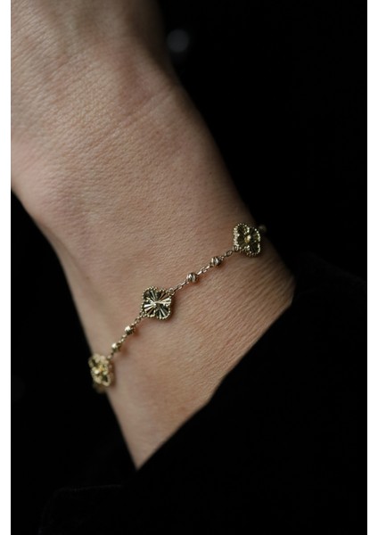 14 Ayar Altın Dorika Detaylı Şans Yoncaları Bileklik 2 modelleri