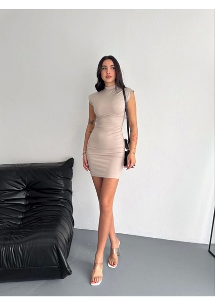 Yarım Bogazlı Kolsuz Ini Boy Elbise Bej