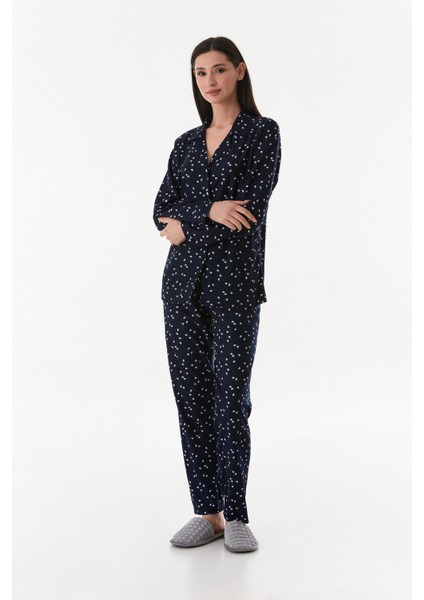 Kalp Desenli Gömlek Yaka Süet Pijama Takımı
