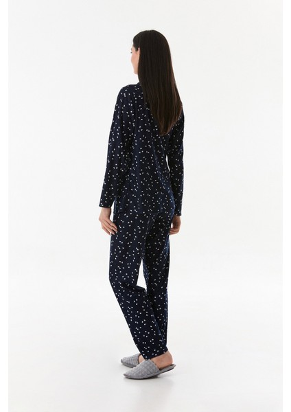 Kalp Desenli Gömlek Yaka Süet Pijama Takımı