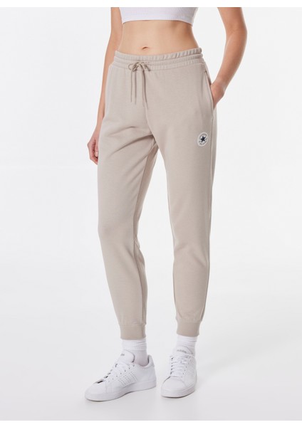 Core Chuck Patch Pant Ft Papyrus Bej Kadın Lastikli Paça Lastikli Bel Regular Fit Eşofman Altı fiyatları