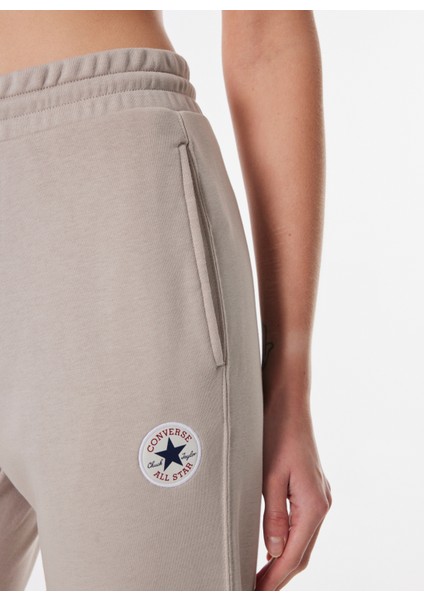Core Chuck Patch Pant Ft Papyrus Bej Kadın Lastikli Paça Lastikli Bel Regular Fit Eşofman Altı fırsatları