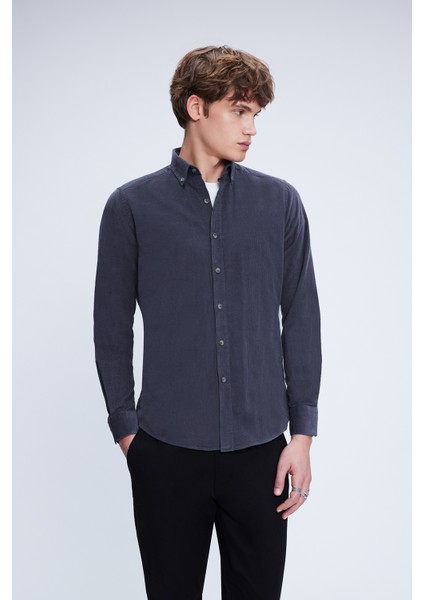 Gri Slim Fit 100% Pamuklu Düğmeli Yaka Uzun Kollu Klasik Gömlek