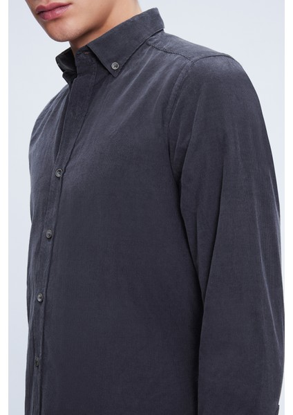 Gri Slim Fit 100% Pamuklu Düğmeli Yaka Uzun Kollu Klasik Gömlek