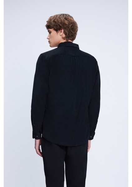 Siyah Slim Fit 100% Pamuklu Düğmeli Yaka Uzun Kollu Klasik Gömlek indirimleri