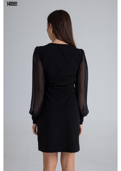 Yeni Sezon Kadın Kare Yaka Tüllü Uzun Kollu Sandy Kumaş Mini Elbise