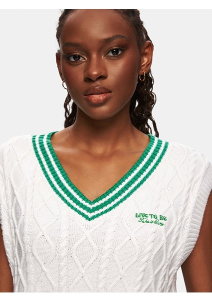 Beyaz Süveter fırsatları