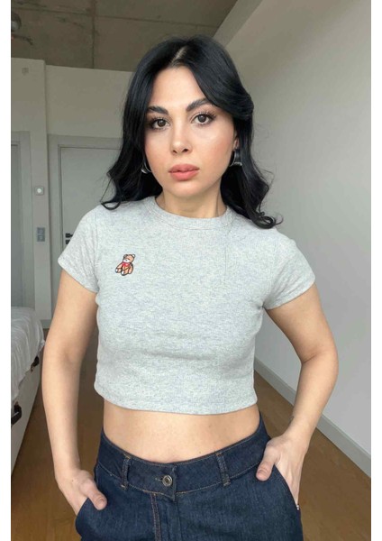 Gri Ayıcık Nakışlı Crop