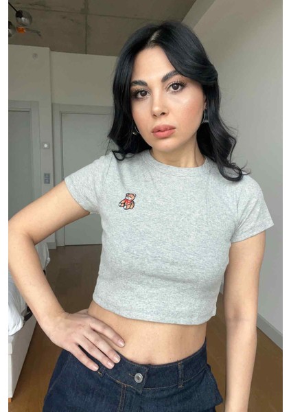 Gri Ayıcık Nakışlı Crop fırsatları