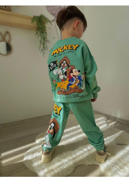 Yeşil Mickey Mouse Baskılı Pamuklu Mevsimlik Kumaş Erkek Çocuk Beli Bağcıklı Lastikli Ayarlanabilir Ikili Alt Üst Eşofman Takımı modelleri