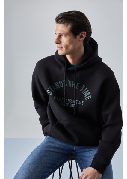 Wulf Erkek Organik Kumaşlı Içi Polarlı Yumuşacık Kanguru Cepli Kapüşonlu Siyah Sweatshirt
