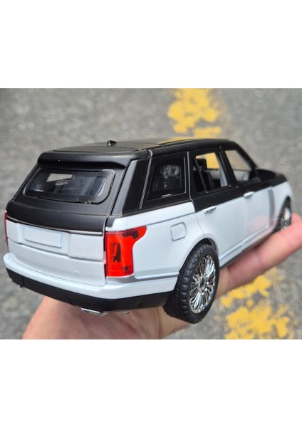 Model Oyuncak Araba Range Rover & Land Rover Diecast 1.24 Koleksiyon Metal 21 cm Işıklı&sesli fiyatları