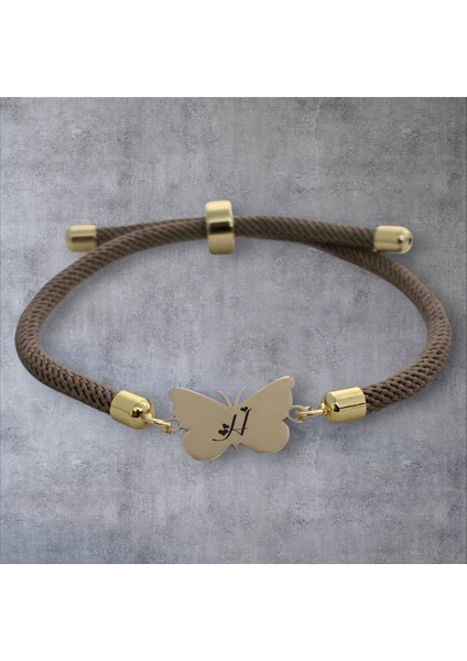 Kelebek Figürlü 14 Ayar Altın Plakalı Harf Desenli Zarif Bileklik