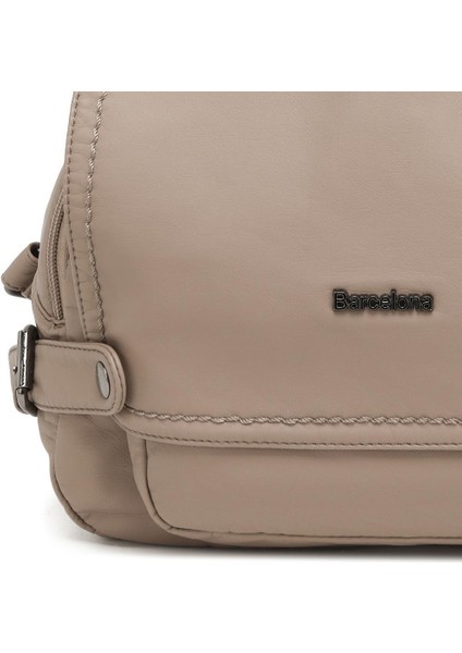 Yıkama Deri Hem Sırt Hem Omuz Kadın Çantası 21K Barcelona 1606 fiyatları